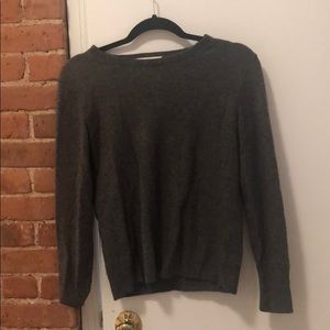 Everlane dark grey cashmere crew neck
